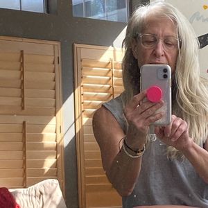 Meet your Posher, Bonnie